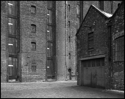 warehouse dock road